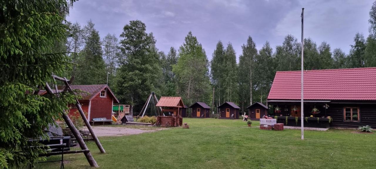 Atsikivi Puhketalu Hotel Häädemeeste Екстериор снимка