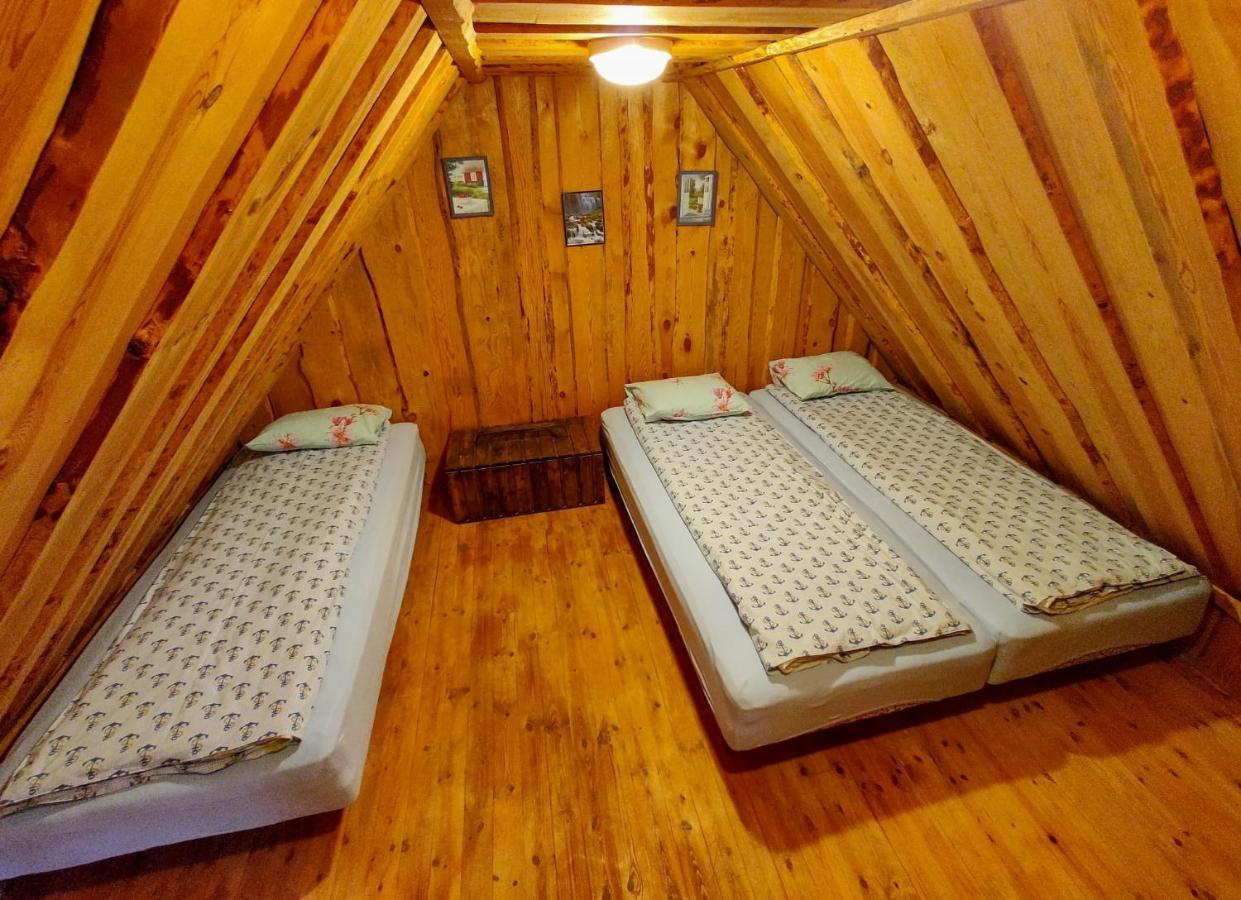 Atsikivi Puhketalu Hotel Häädemeeste Екстериор снимка