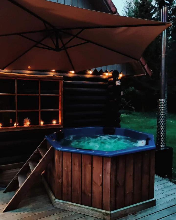 Atsikivi Puhketalu Hotel Häädemeeste Екстериор снимка