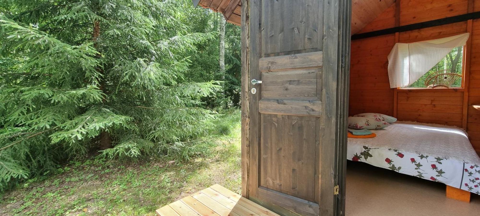 Atsikivi Puhketalu Hotel Häädemeeste Стая снимка